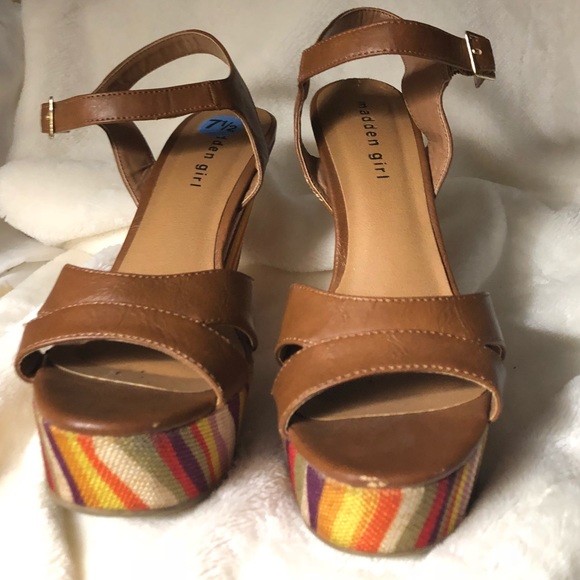 Madden Girl Wisperr - Picture 5 of 8